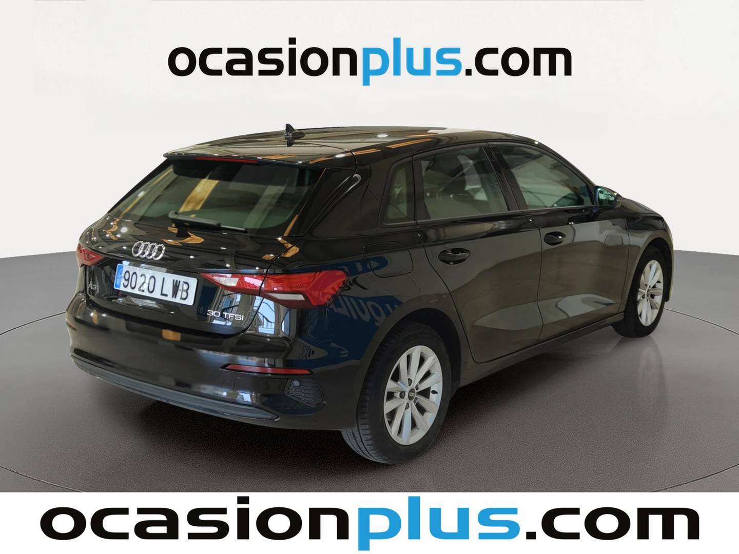 Foto trasera Audi A3 Audi A3 Sportback 30 TFSI (110 CV) S tronic derecha