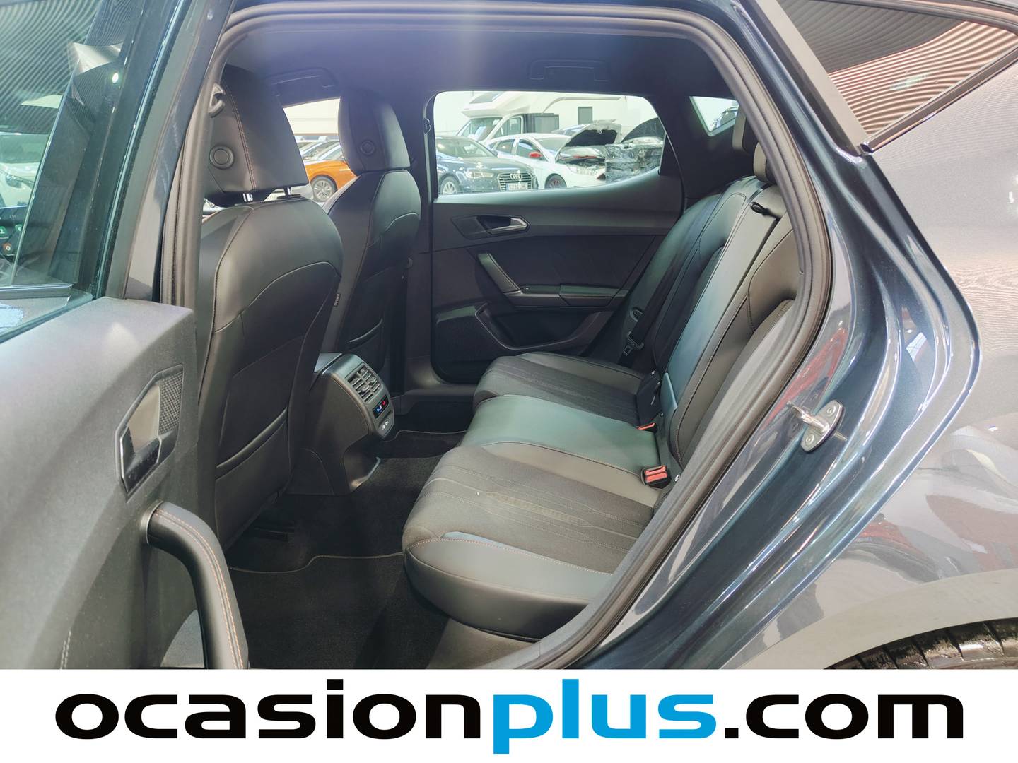 Foto asientos traseros Cupra León Cupra León 2.0 TSI DSG (190 CV)