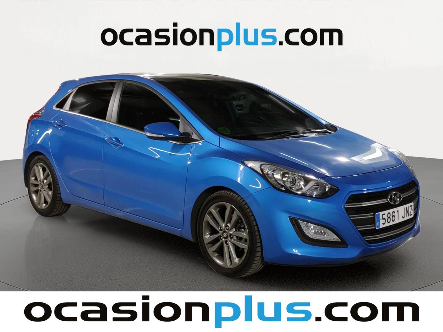 Foto delantera Hyundai i30 Hyundai i30 1.6 CRDI BlueDrive Go! Plus (110 CV) derecha