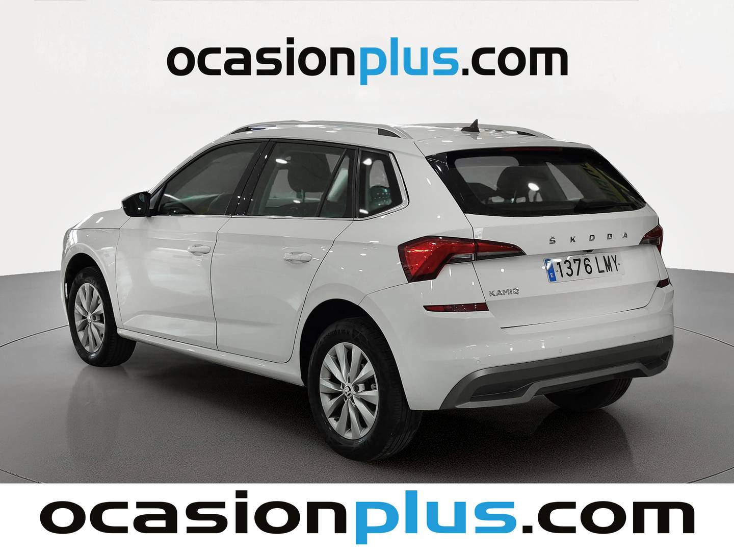 Foto trasera Skoda Kamiq Skoda Kamiq 1.0 TSI Ambition DSG (110 CV) izquierda