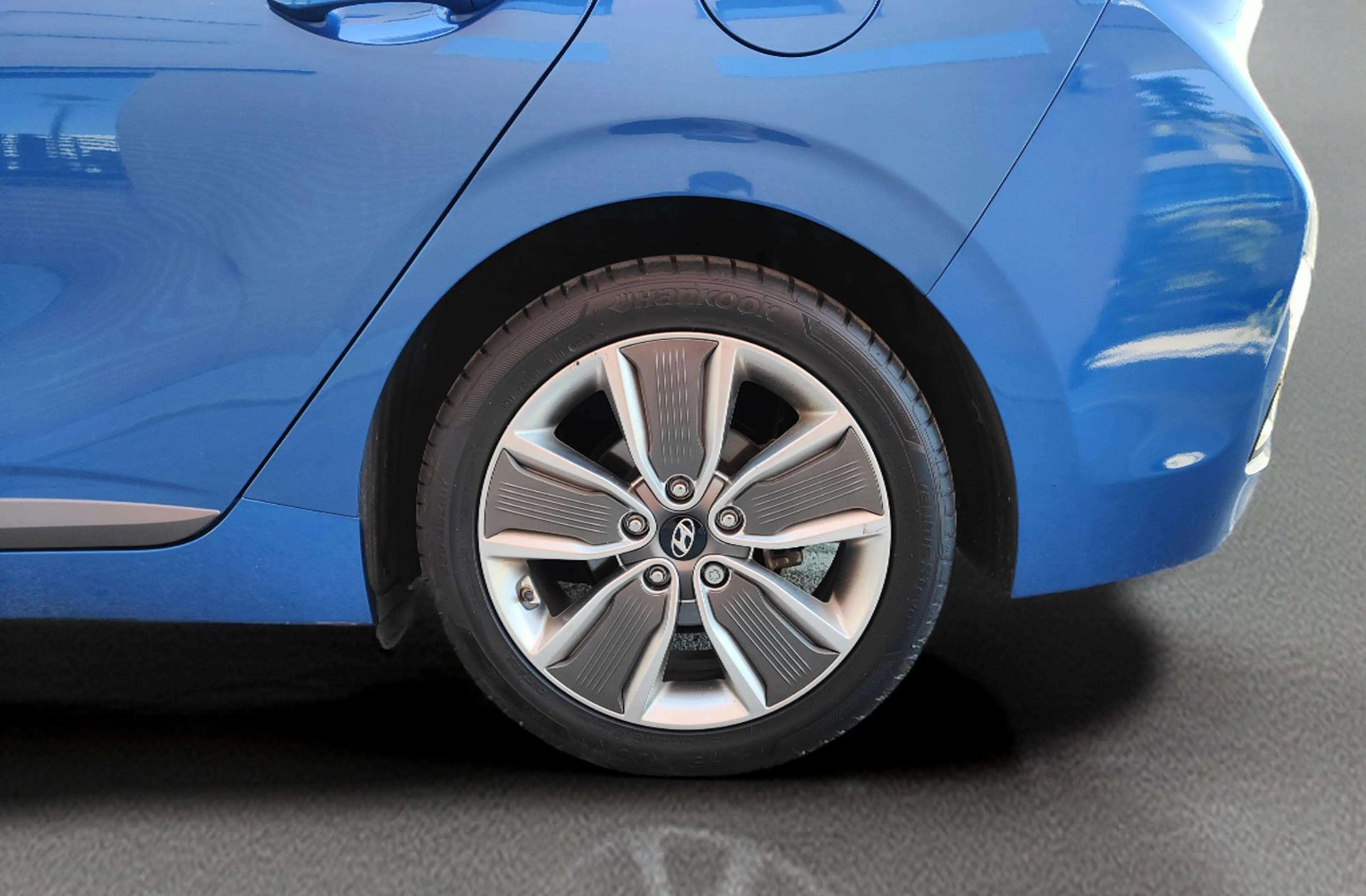 Hyundai Ioniq 1.6 GDI HEV Tecno DCT - foto 39