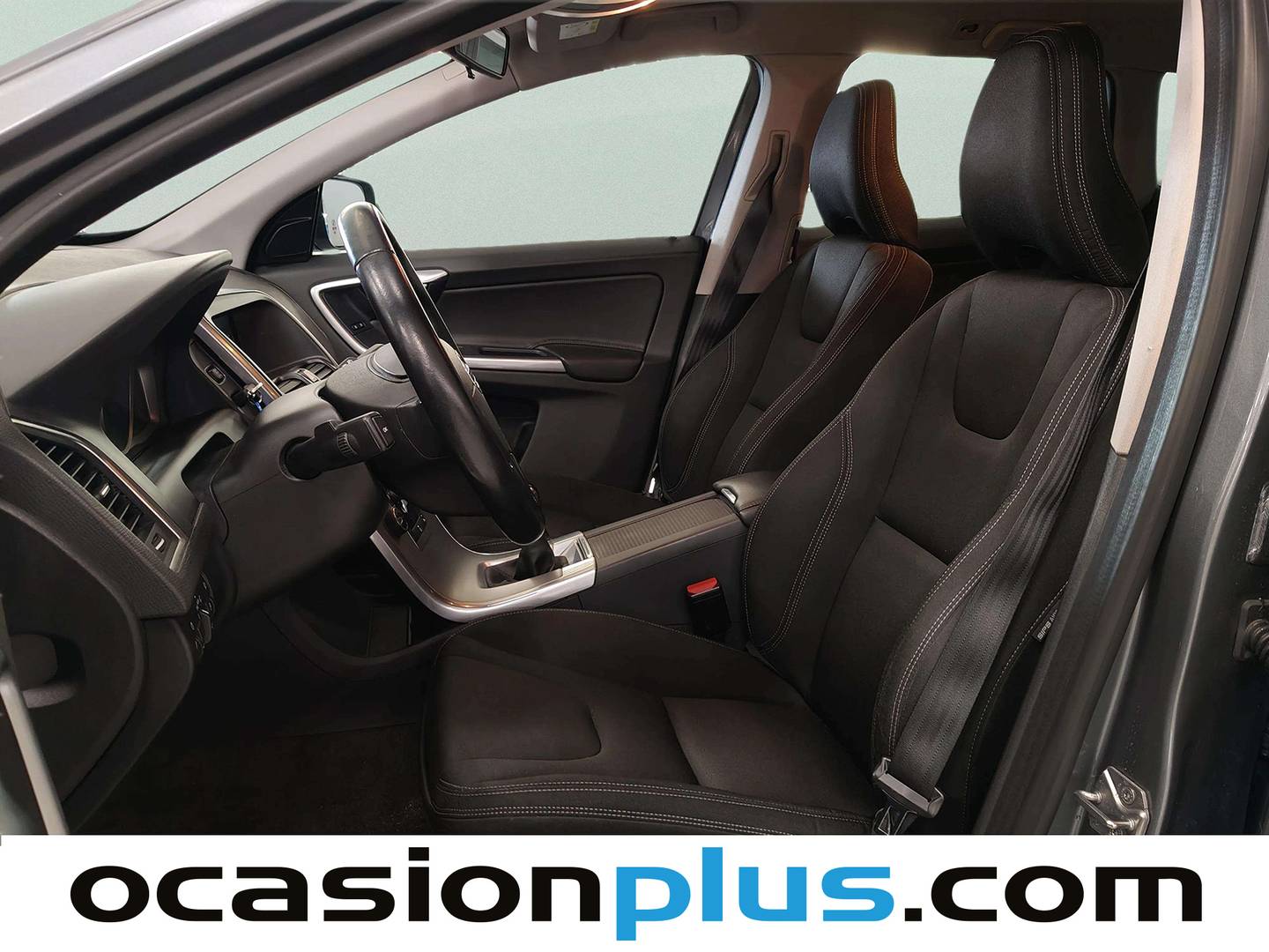 Foto asientos delanteros Volvo XC60 Volvo XC60 D3 Kinetic (150 CV)