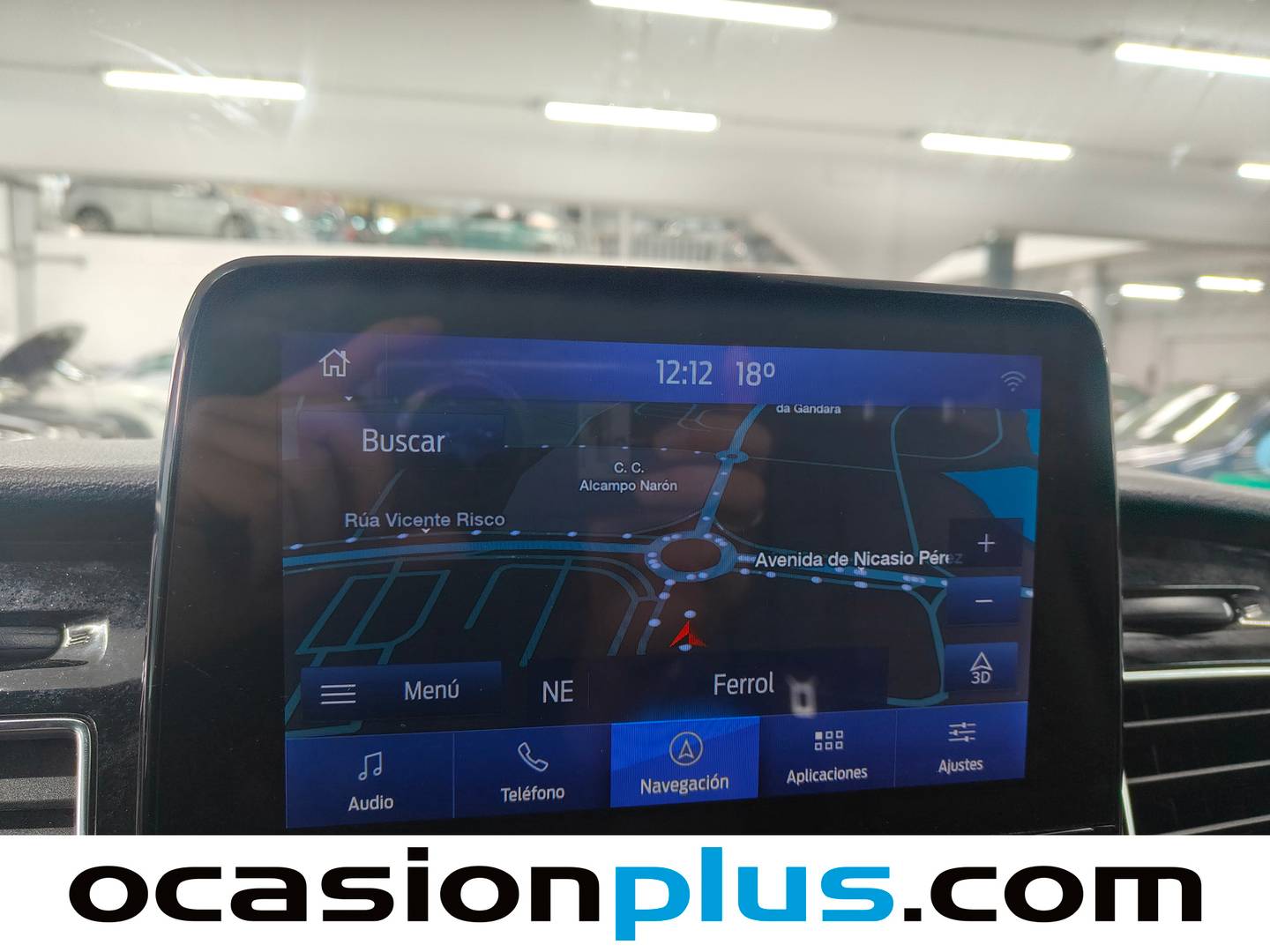 Extras y acabados del Ford Tourneo Custom Ford Tourneo Custom 2.0 Ecoblue L1 Sport Auto (185 CV) Semi Camperizada 9 Plazas