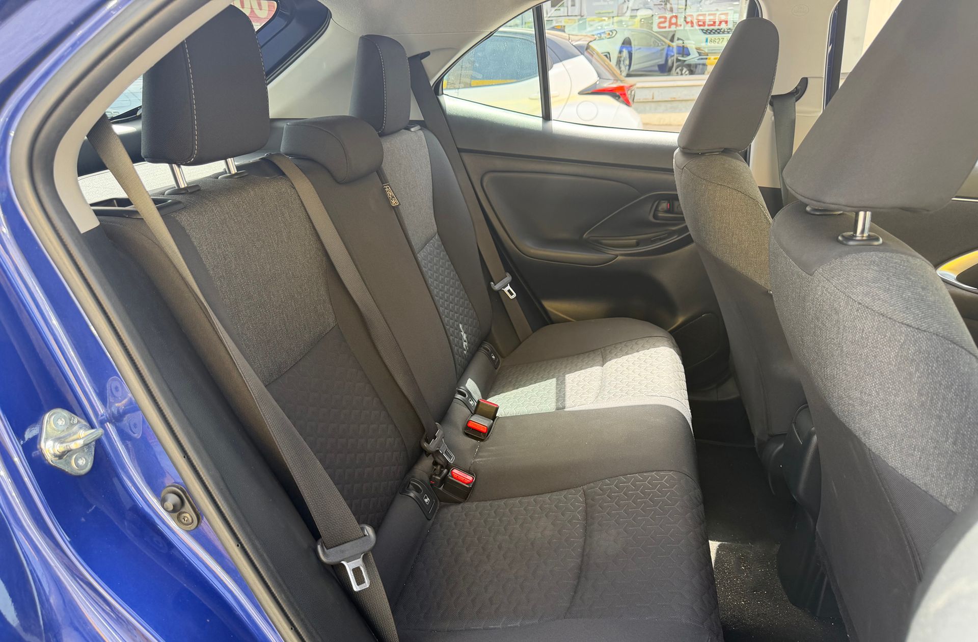 Toyota Yaris Cross 120H Business Plus - foto 14