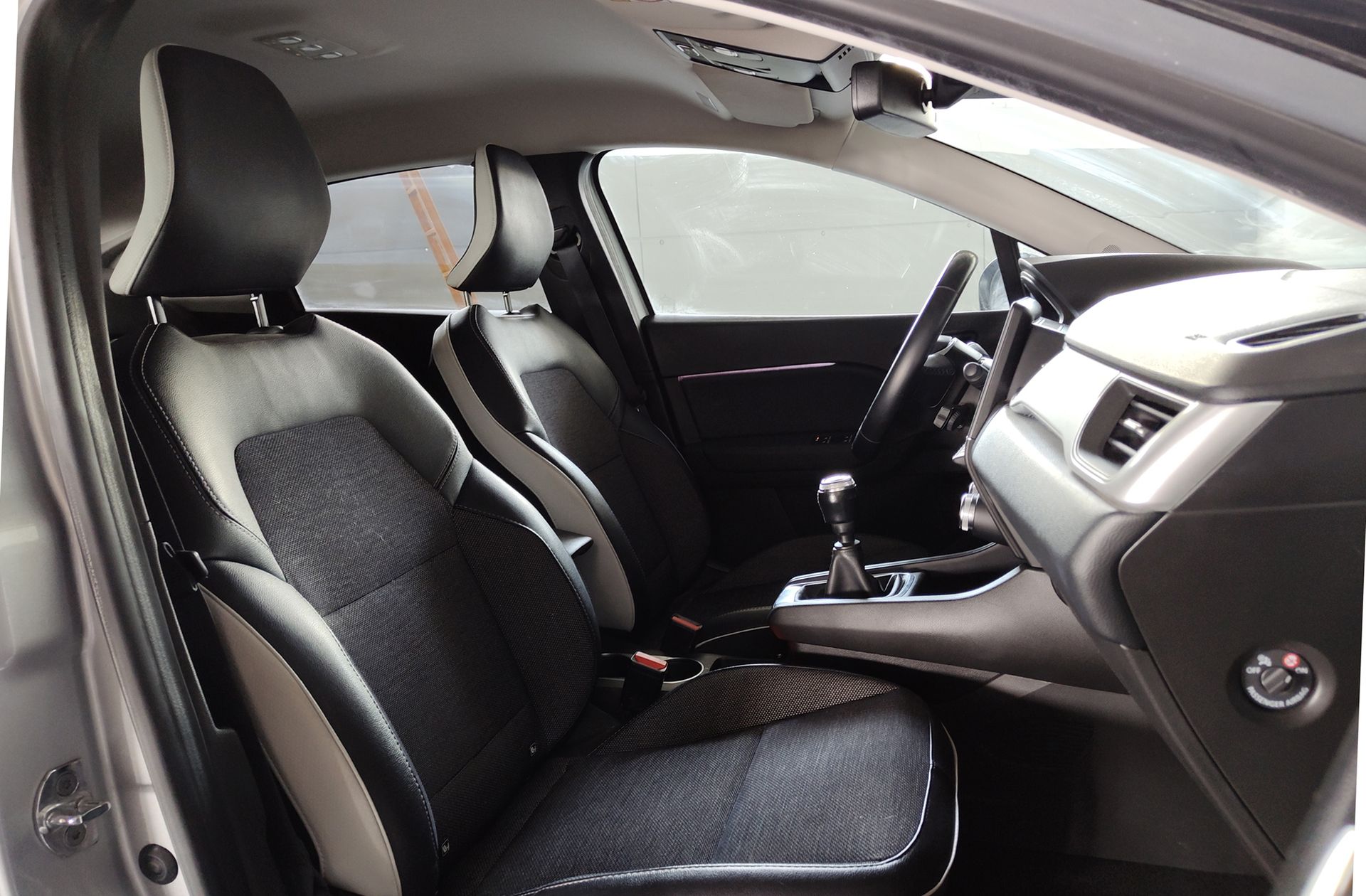 Renault Captur Techno TCe - foto 19
