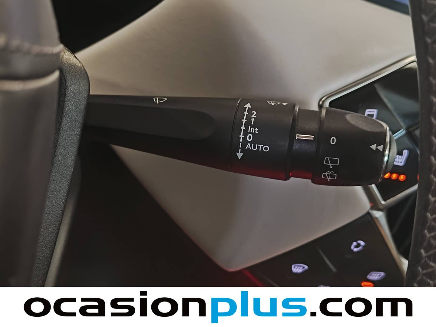 DS DS 3 Crossback DS DS3 BlueHDi 100 So Chic (100 CV) diésel