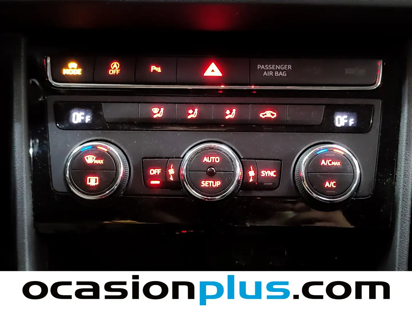 Foto Seat León SEAT León ST ST 2.0 TDI S&S FR DSG (150 CV)