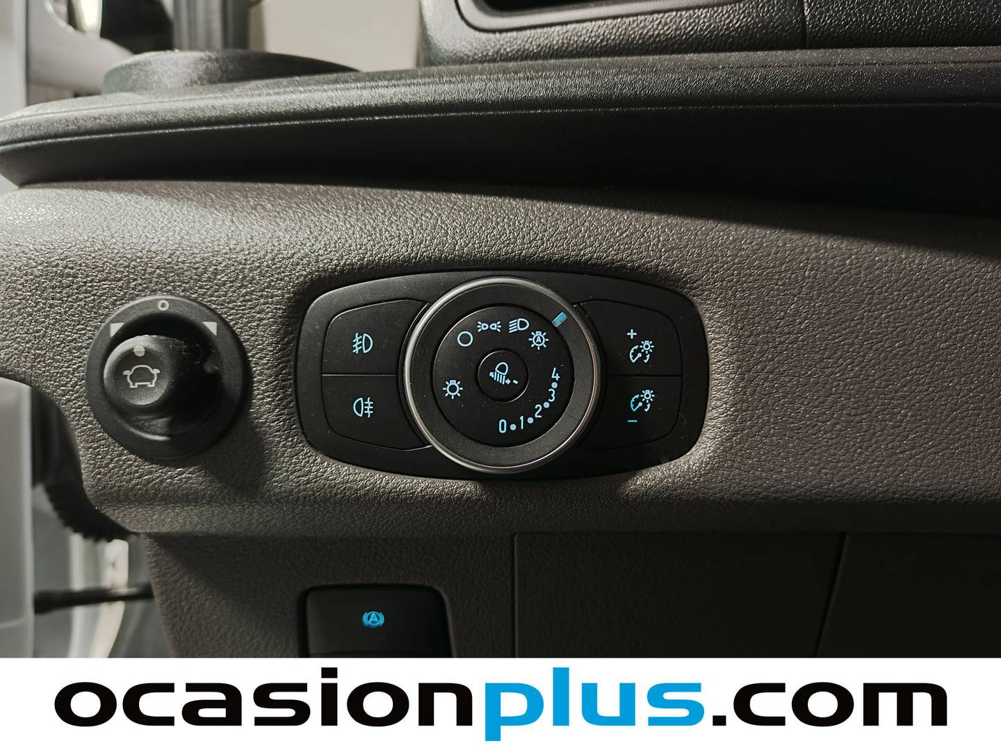 Foto Ford Transit Ford Transit Furgon 350 BEV Trend L3 RWD 68kWh (184 CV)