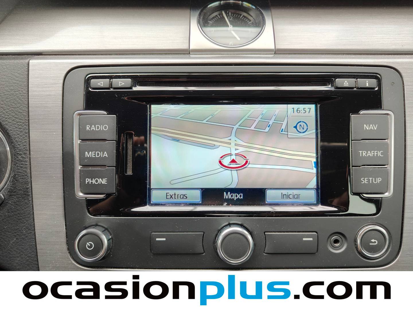 Extras y acabados del Volkswagen Passat Volkswagen Passat Exclusive 2.0 TDI BMT (140 CV)