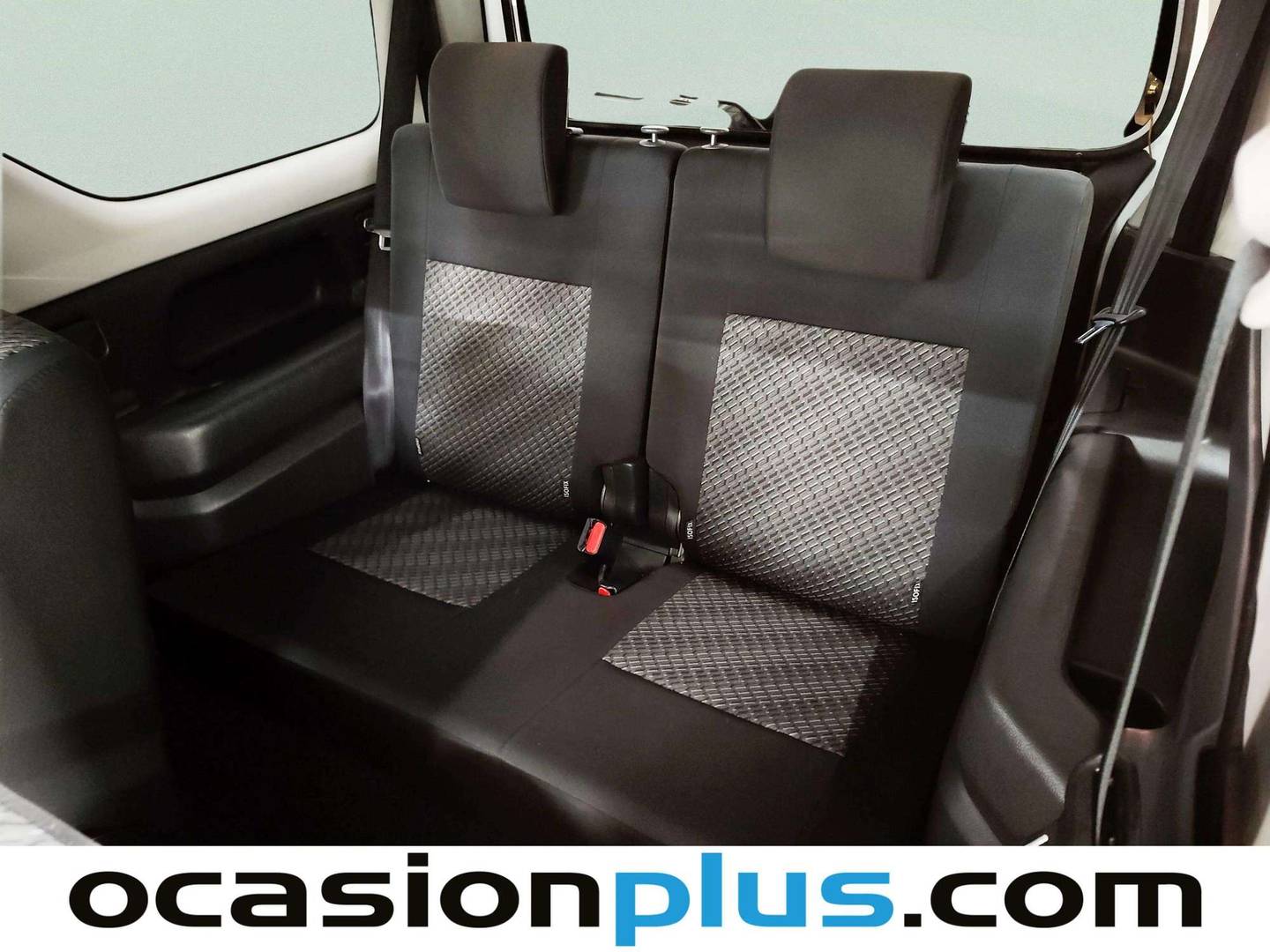 Foto asientos traseros Suzuki Jimny Suzuki Jimny 1.3 JLX Mode 3 (85 CV)