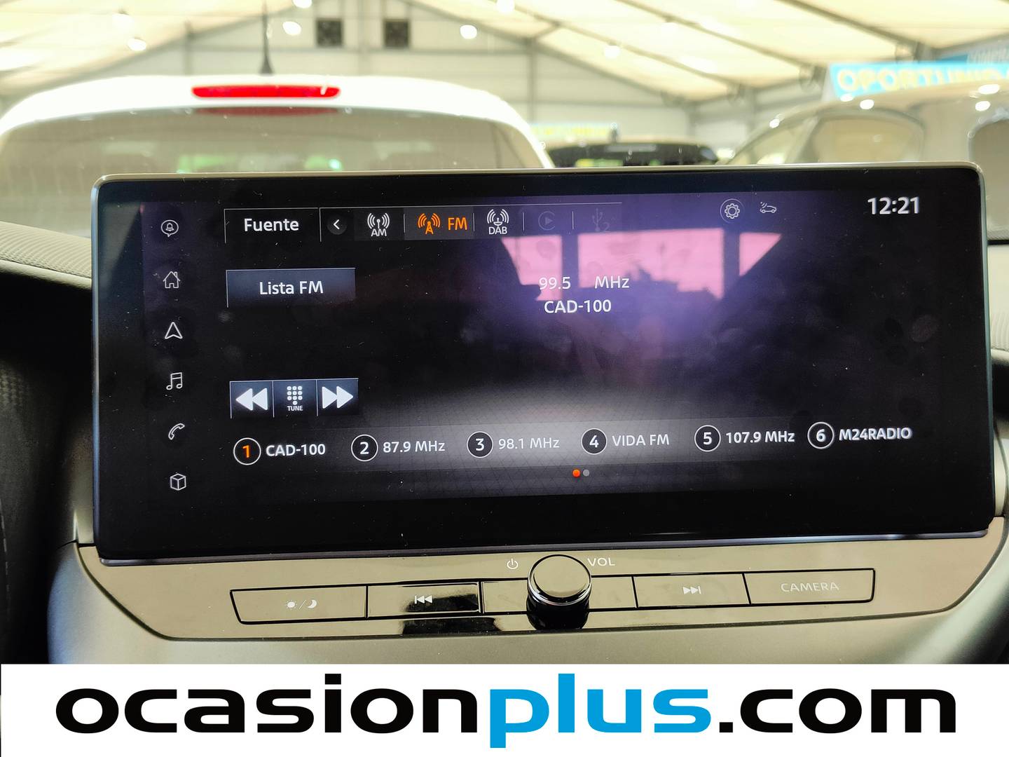 Foto Nissan JUKE Nissan Juke DIG-T N-Connecta 4x2 DCT (114 CV)