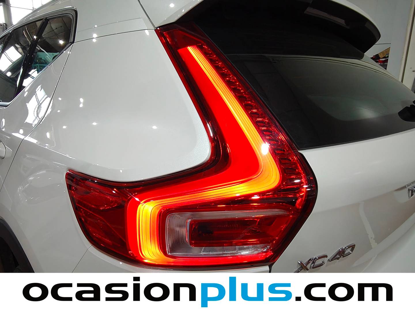 Volvo XC40 Volvo XC40 B3 Gasolina Mild hybrid Core Auto (163 CV) al mejor precio