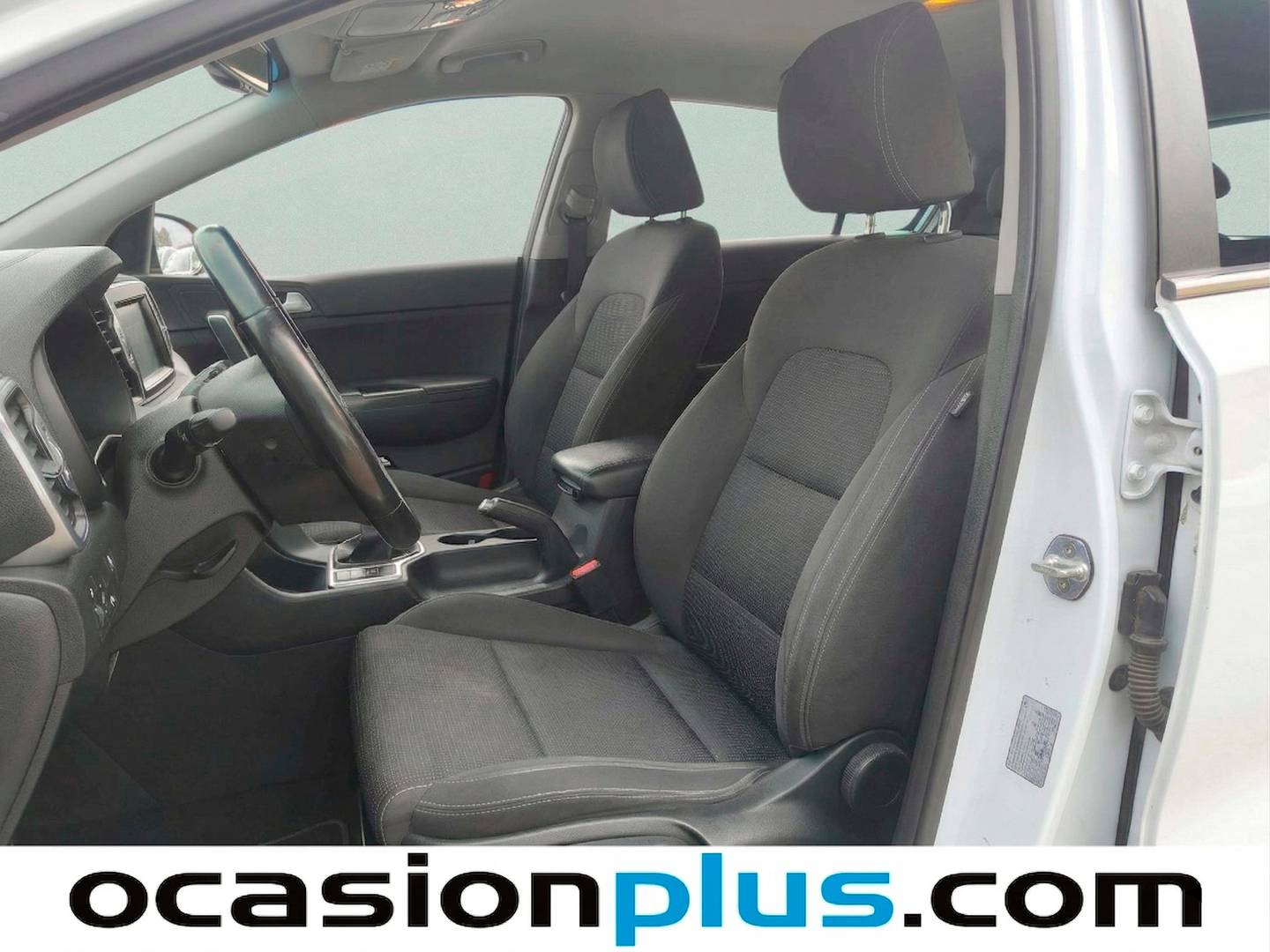 Foto asientos delanteros KIA Sportage KIA Sportage 1.6 GDi x-Tech18 4x2 (132 CV)