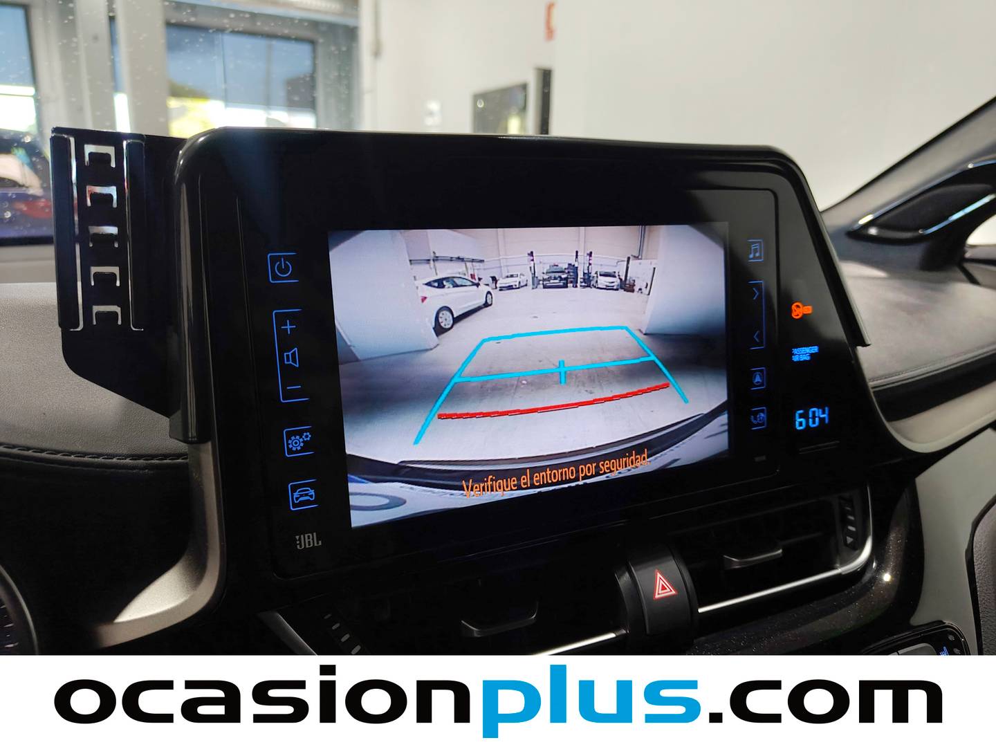 Acabados Toyota C-HR Toyota C-HR 1.8 125H Advance (122 CV)