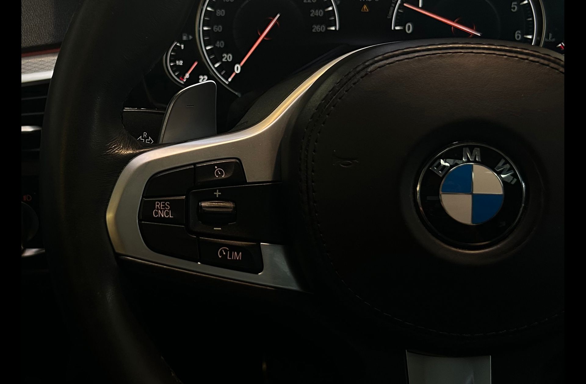 BMW Serie 5 520i Touring Pack M - foto 25