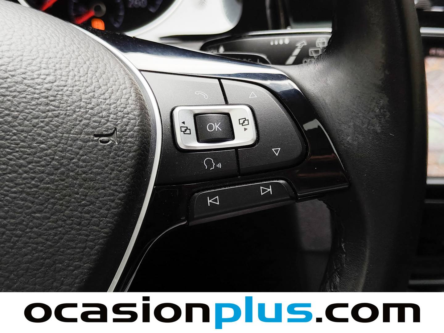 Volkswagen Golf Volkswagen Golf Sport 1.4 TSI BMT ACT Tech (150 CV) DSG Pack R-Line de ocasión