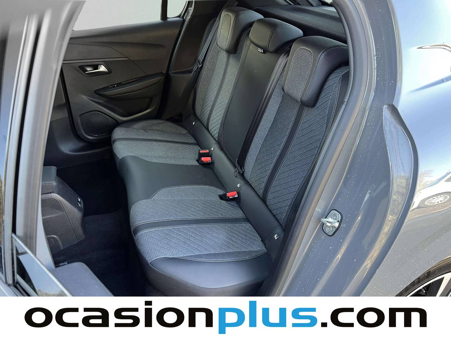 Foto Peugeot 208 Peugeot 208 PureTech 100 Allure (100 CV)