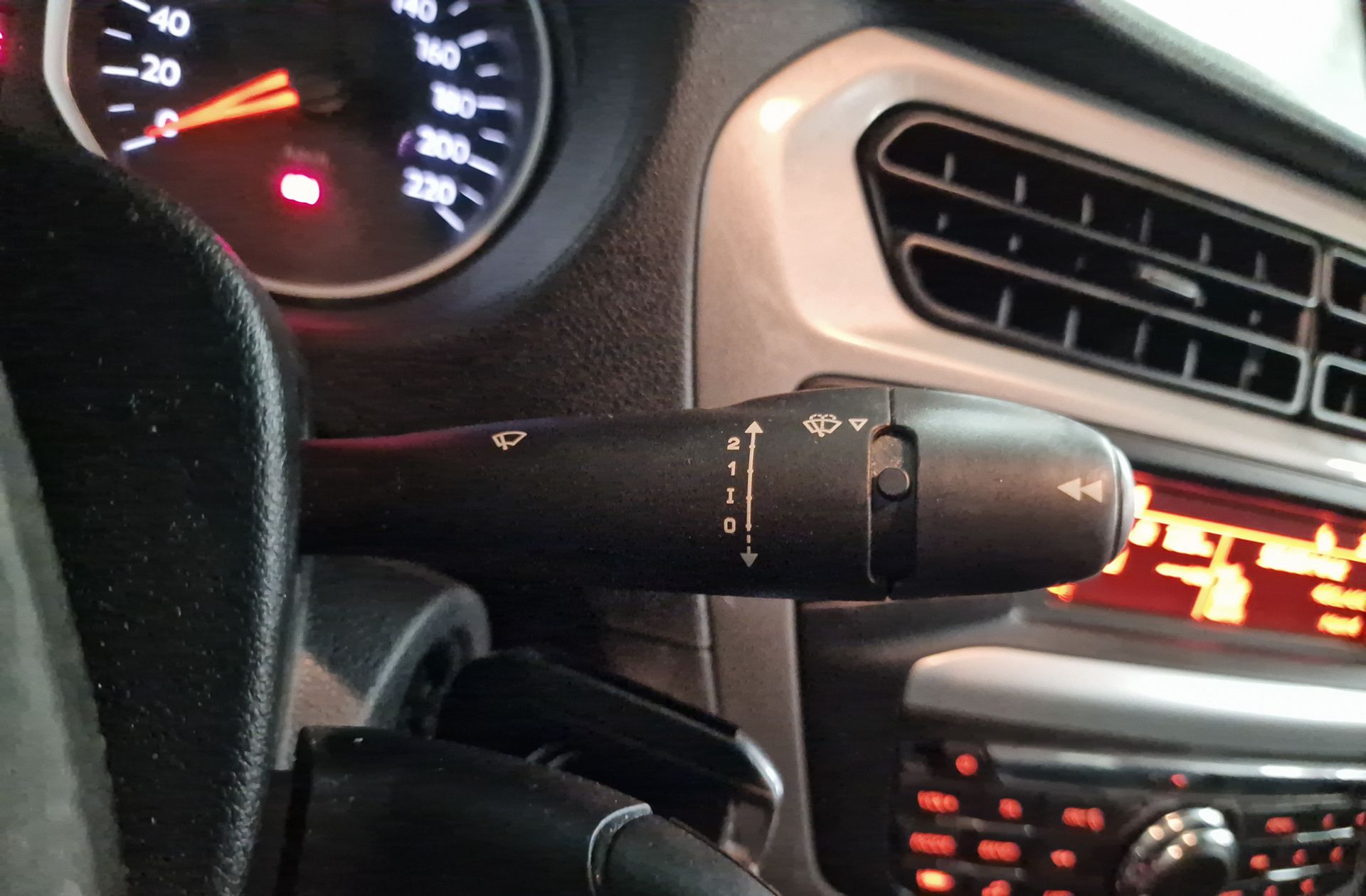 Citroën C-Elysée PureTech 82 Exclusive - foto 23