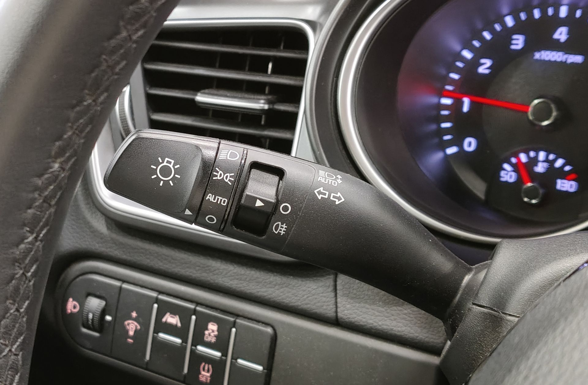 Kia Ceed 1.0 T-GDi Concept - foto 23