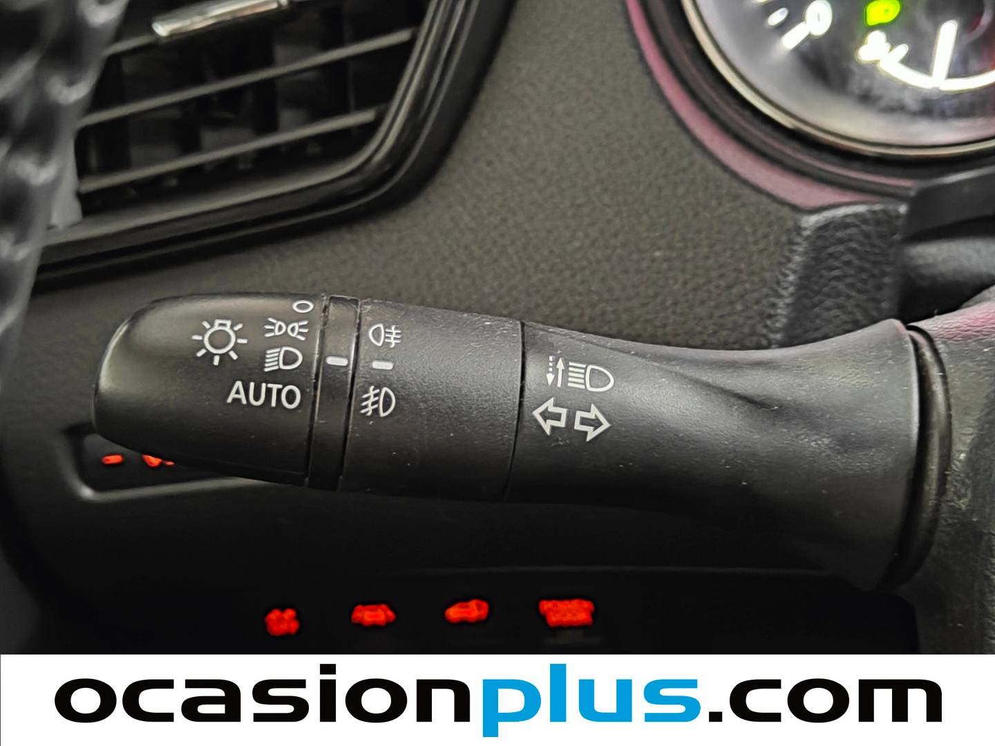 Nissan X-TRAIL Nissan X-Trail DIG-T 160 N-Connecta 4x2 DCT (160 CV) seminuevo