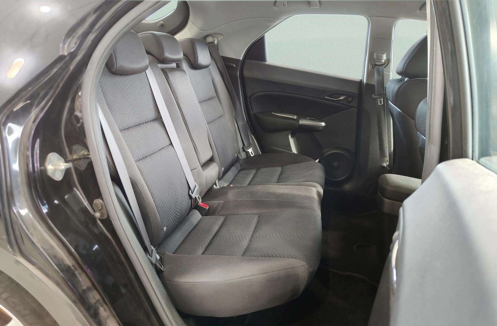 Honda Civic 1.4 i-VTEC Sport - foto 15