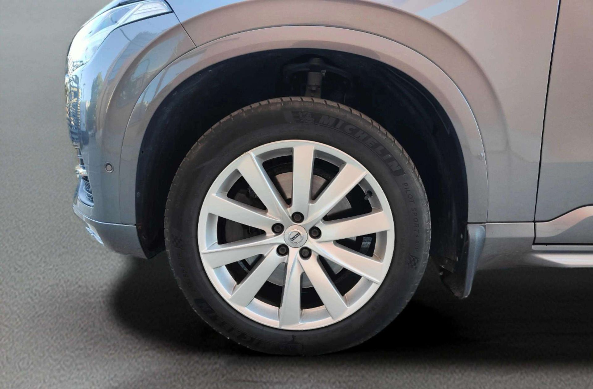 Volvo XC90 T5 Momentum AWD 7 plazas - foto 47