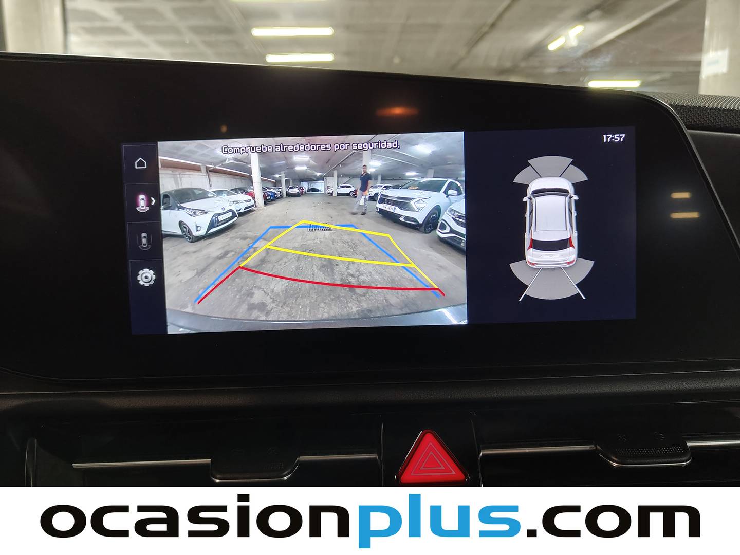 Acabados KIA Niro KIA Niro 1.6 GDi HEV Emotion  (129 CV)