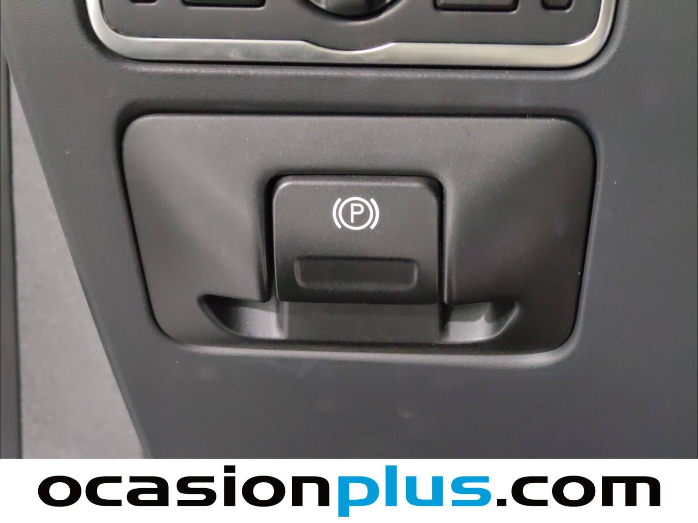 Foto Volvo V60 Cross Country Volvo V60 Cross Country Cross Country D3 Kinetic (150 CV)