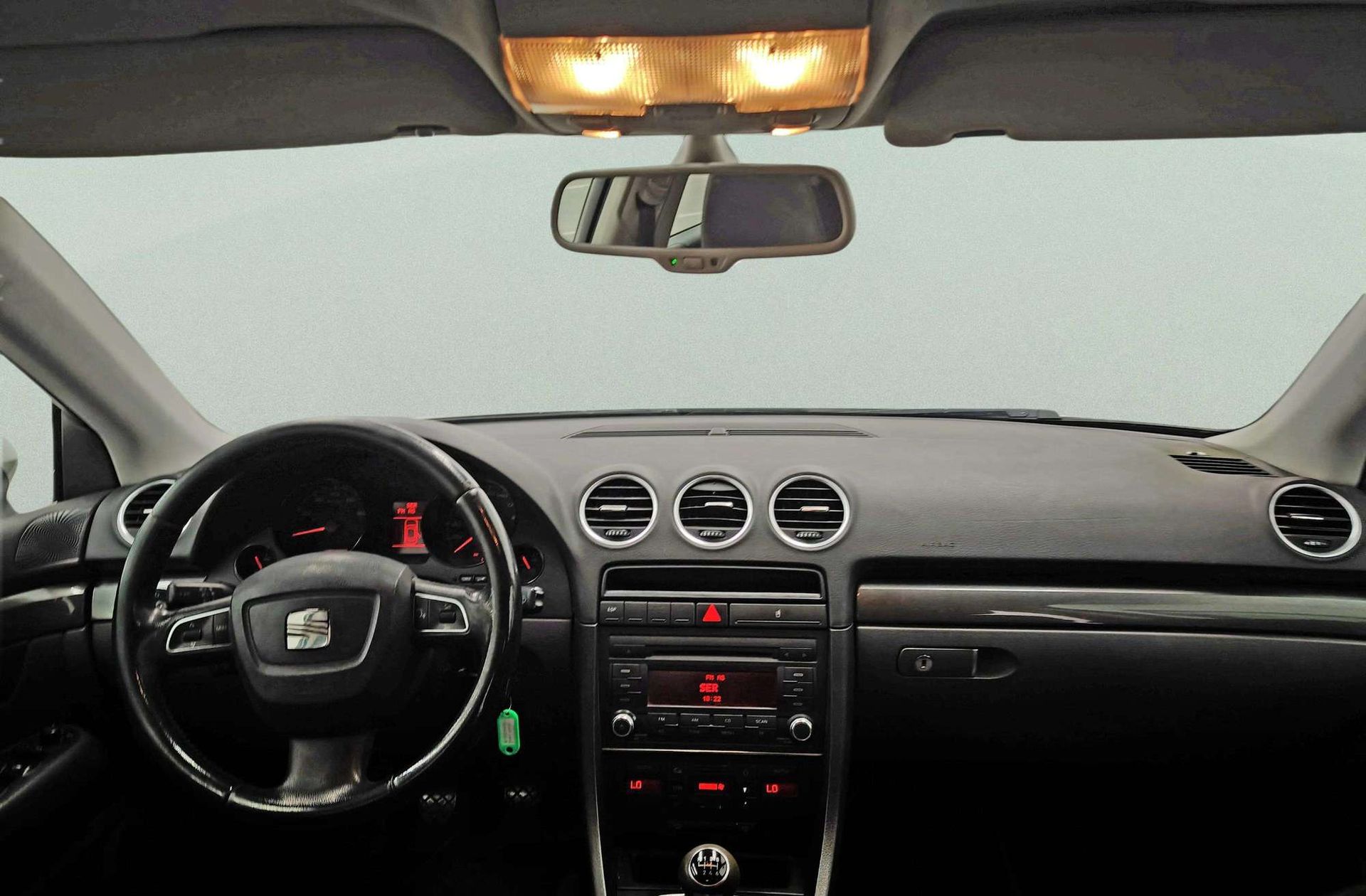 SEAT Exeo 1.8 TSI Reference - foto 6