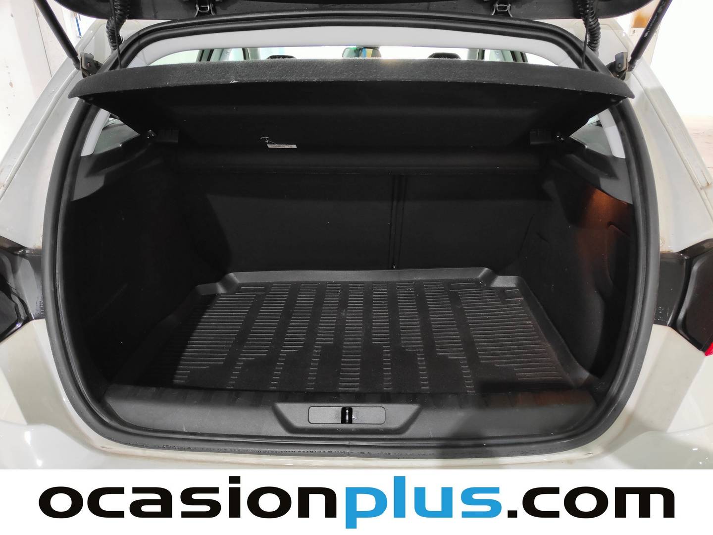 Foto Peugeot 308 Peugeot 308 PureTech 110 S&S Active Pack (110 CV)