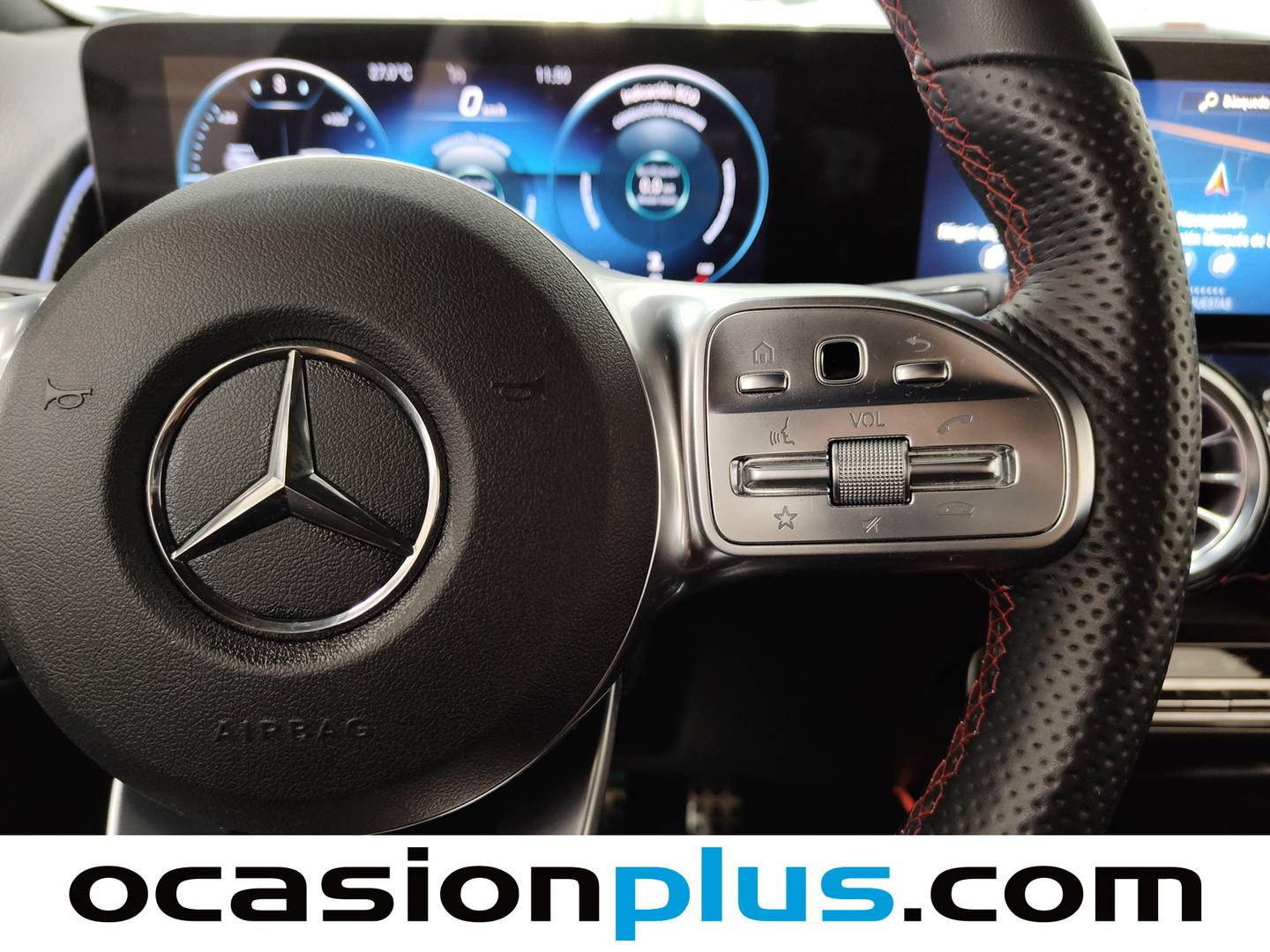 Foto Mercedes GLB Mercedes-Benz GLB 200 d 4Matic Pack AMG (150 CV)