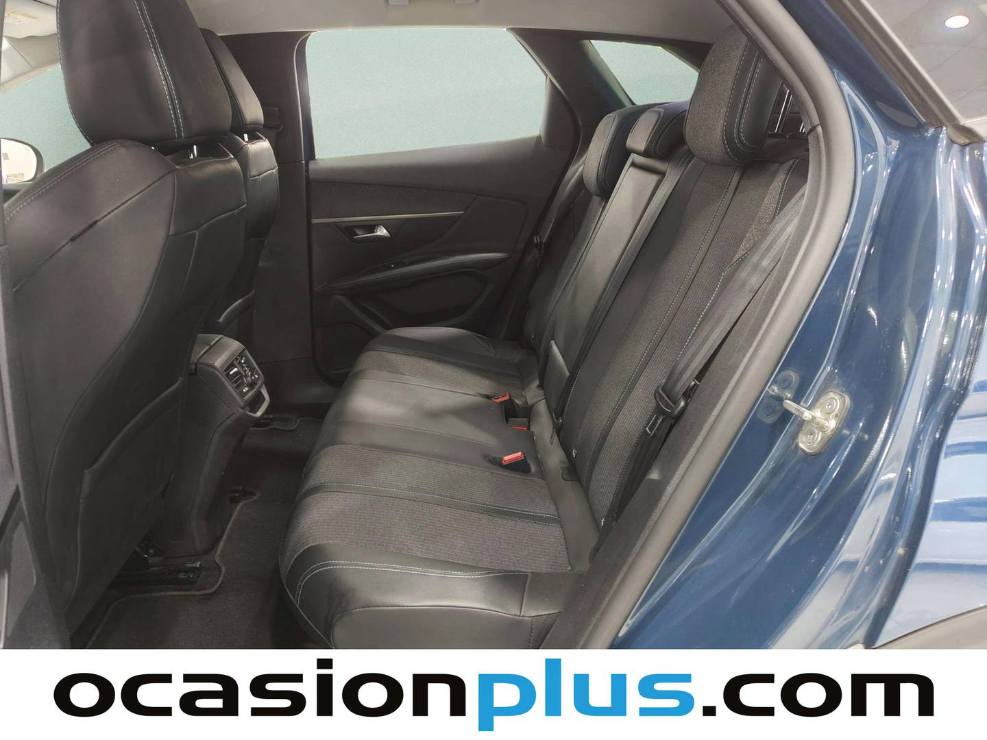 Foto asientos traseros Peugeot 3008 Peugeot 3008 BlueHDI 130 S&S Allure (130 CV)