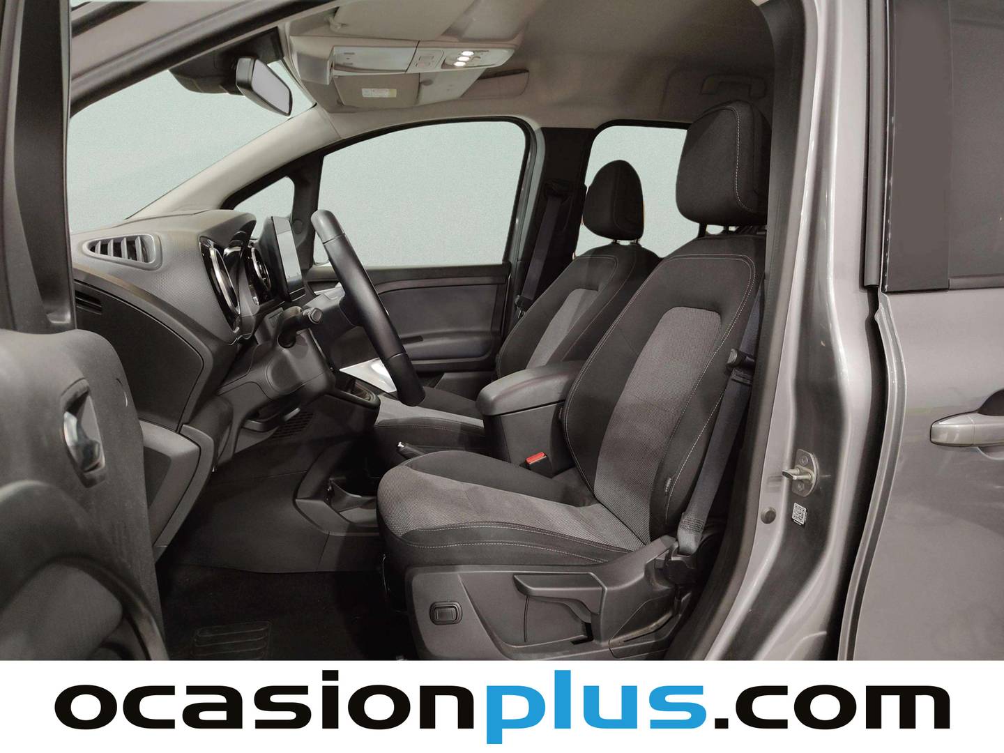 Foto asientos delanteros Mercedes Citan Mercedes Citan Combi 110 CDI Tourer Base (95 CV)