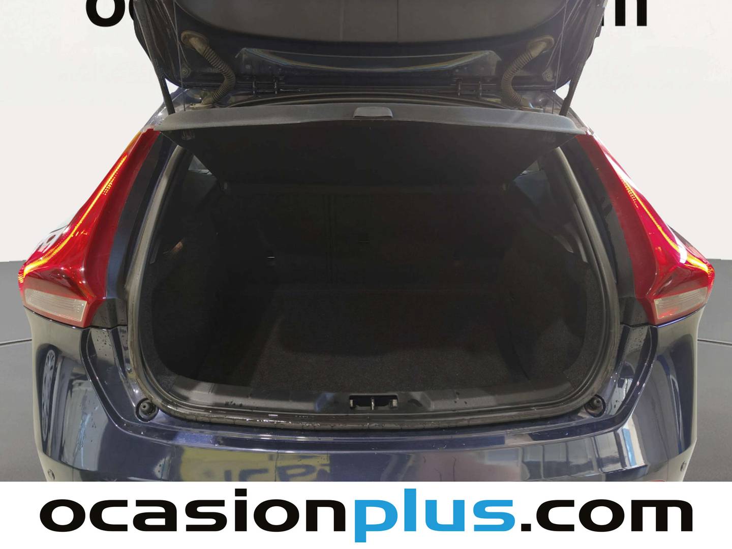 Fotos maletero Volvo V40 Volvo V40 2.0 D3 Momentum (150 CV)