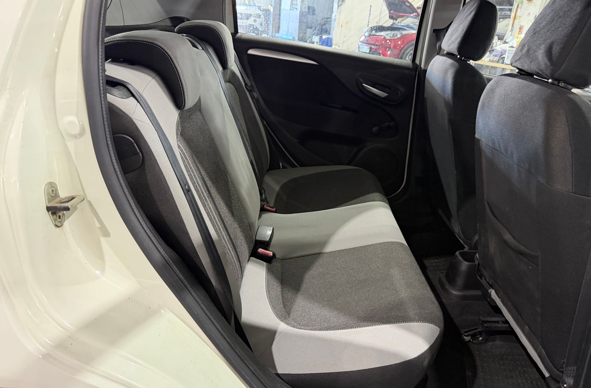 Fiat Punto 1.3 MultiJet Easy - foto 13