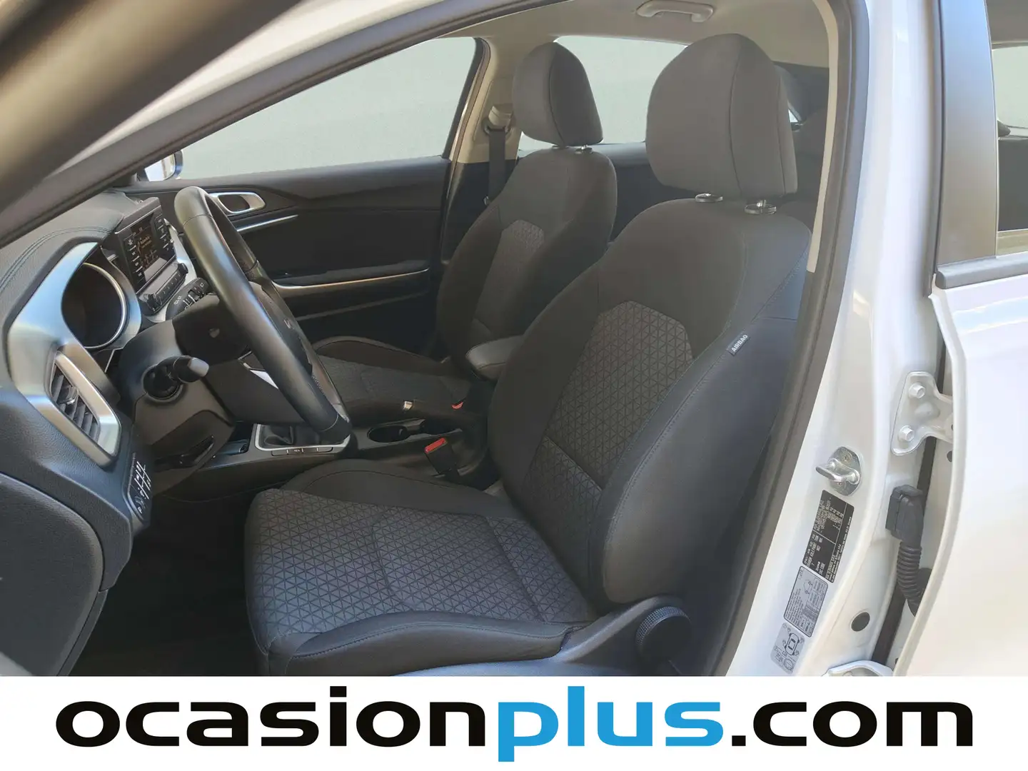 Foto KIA Ceed Kia Ceed 1.0 T-GDi Concept (100 CV)