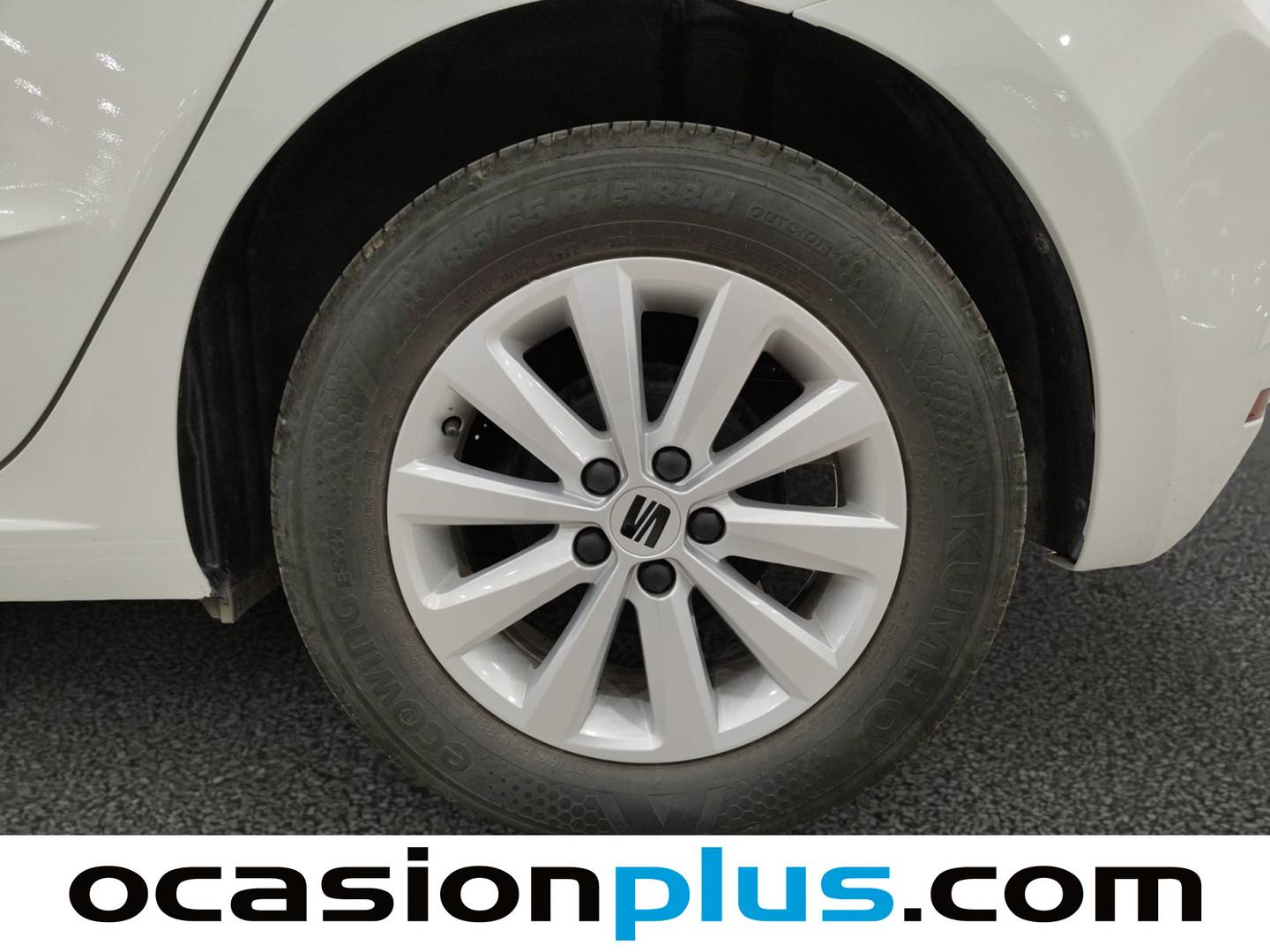 Foto Seat Ibiza SEAT Ibiza 1.0 MPI S&S Style XL (80 CV)