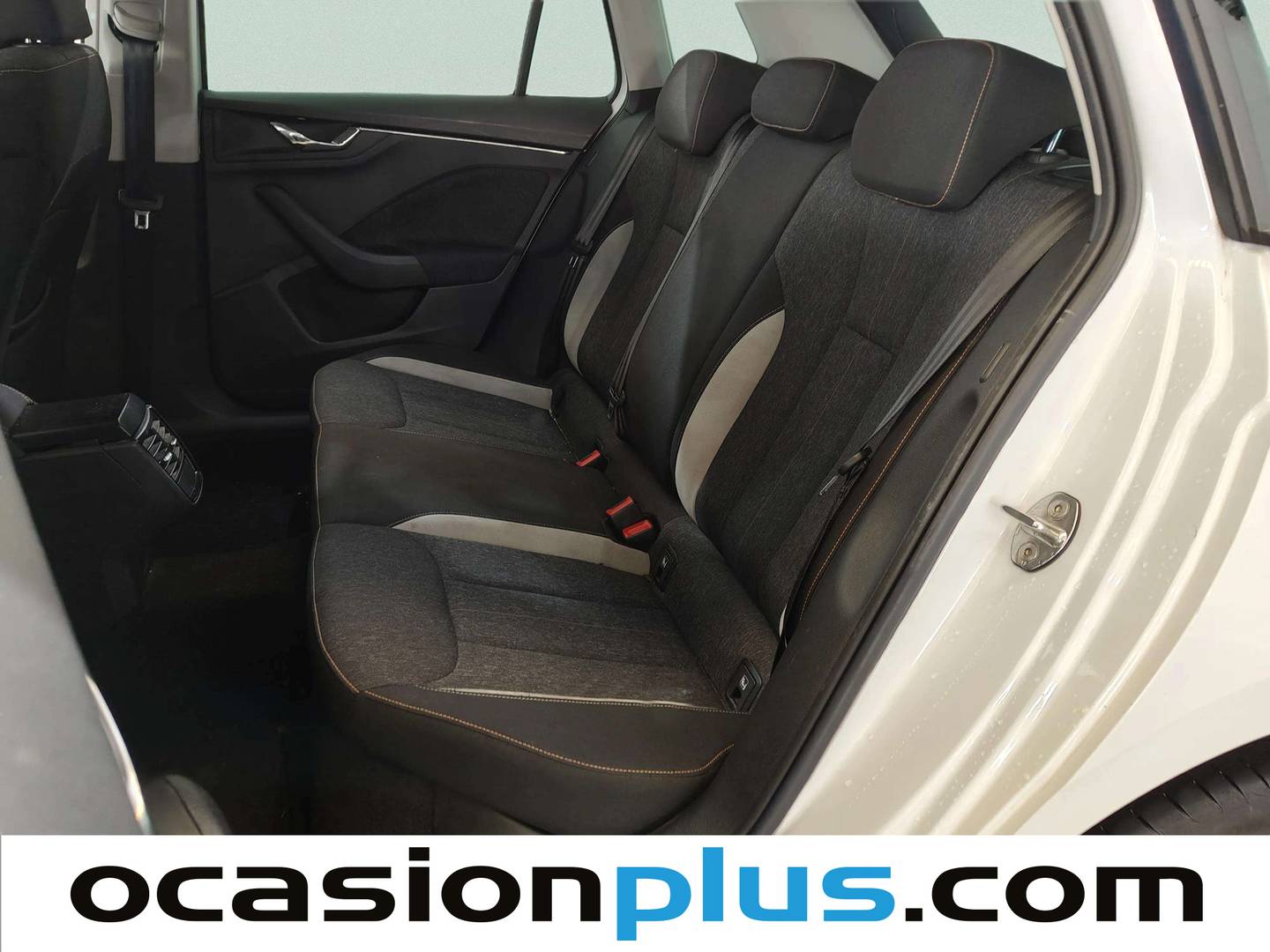 Foto Skoda Kamiq Skoda Kamiq 1.0 TSI Style DSG (110 CV)