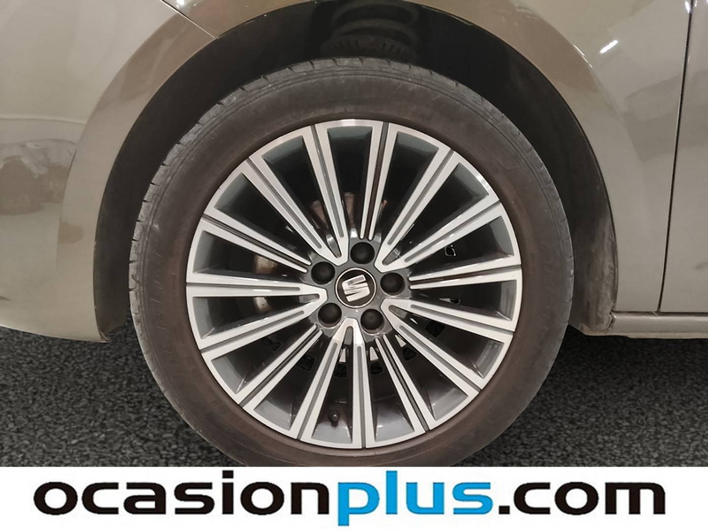 Foto Seat Ibiza SEAT Ibiza 1.2 TSI Style Connect (90 CV)