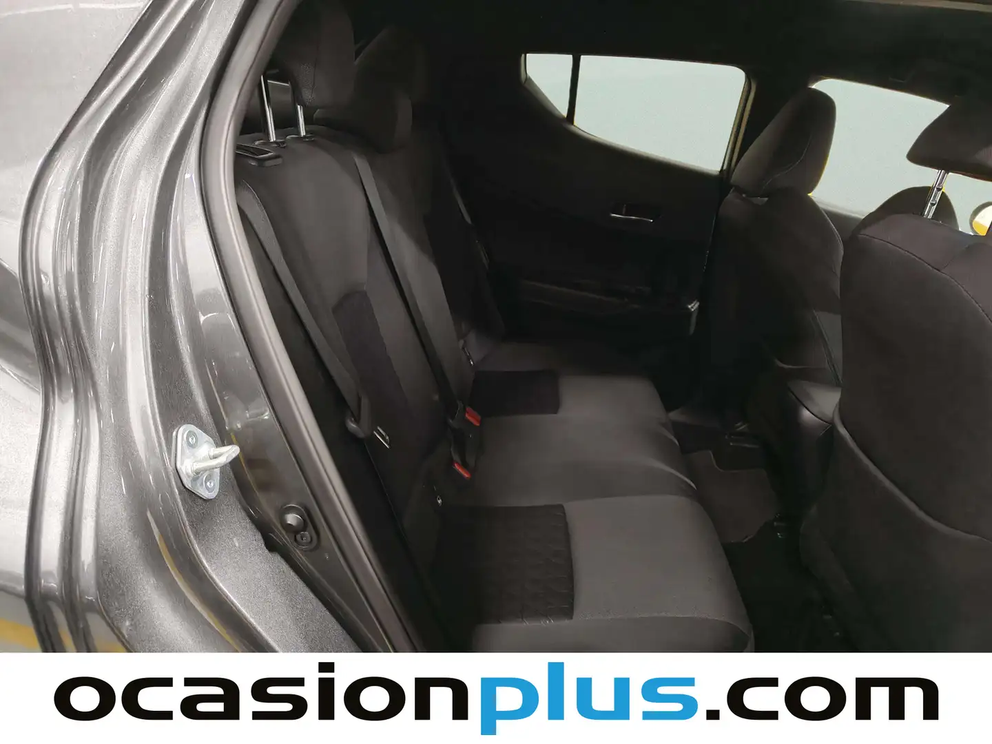 Foto Toyota C-HR Toyota C-HR 1.8 125H Advance (122 CV)