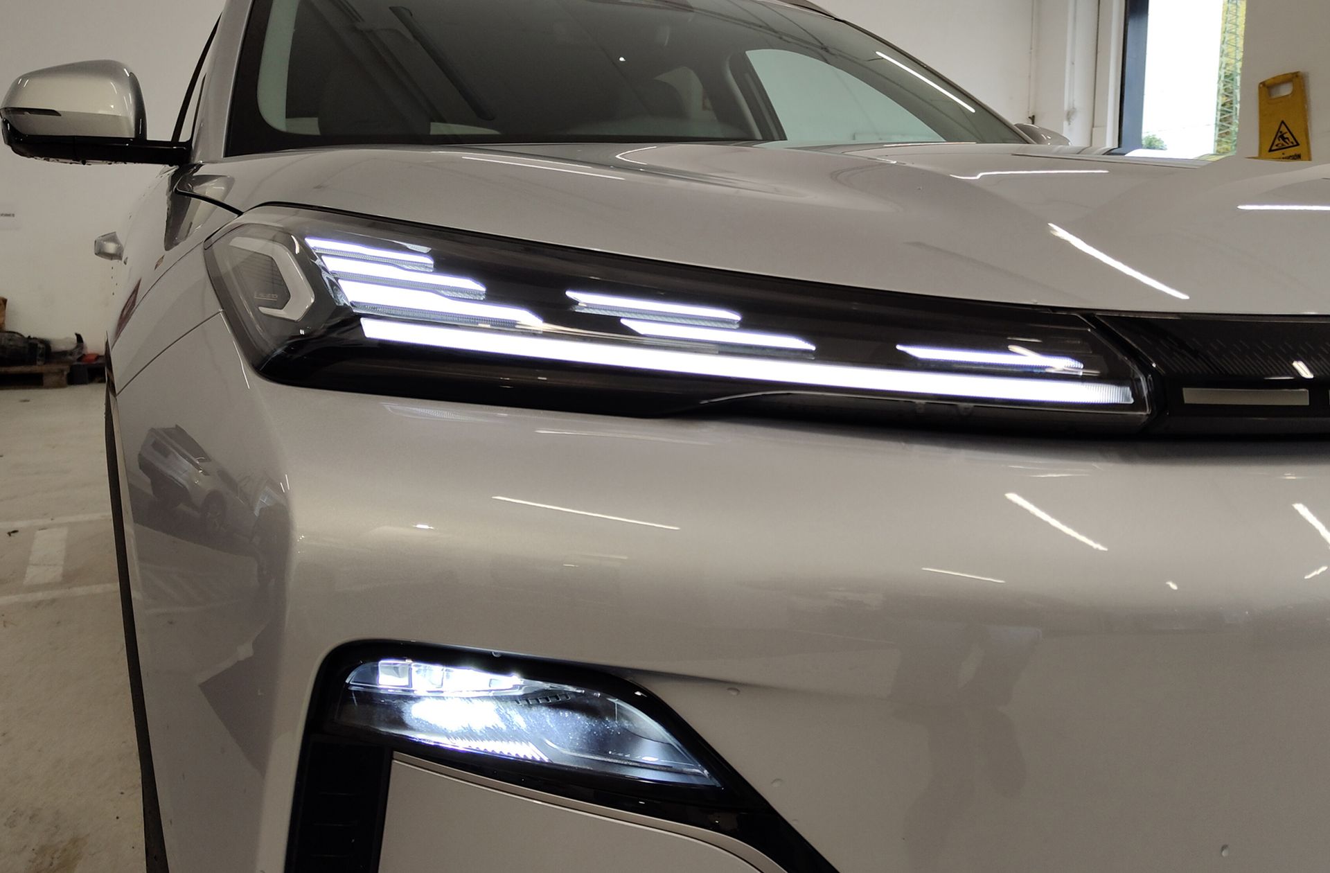 Geely Starray EM-i 1.5 PHEV Pro - foto 14