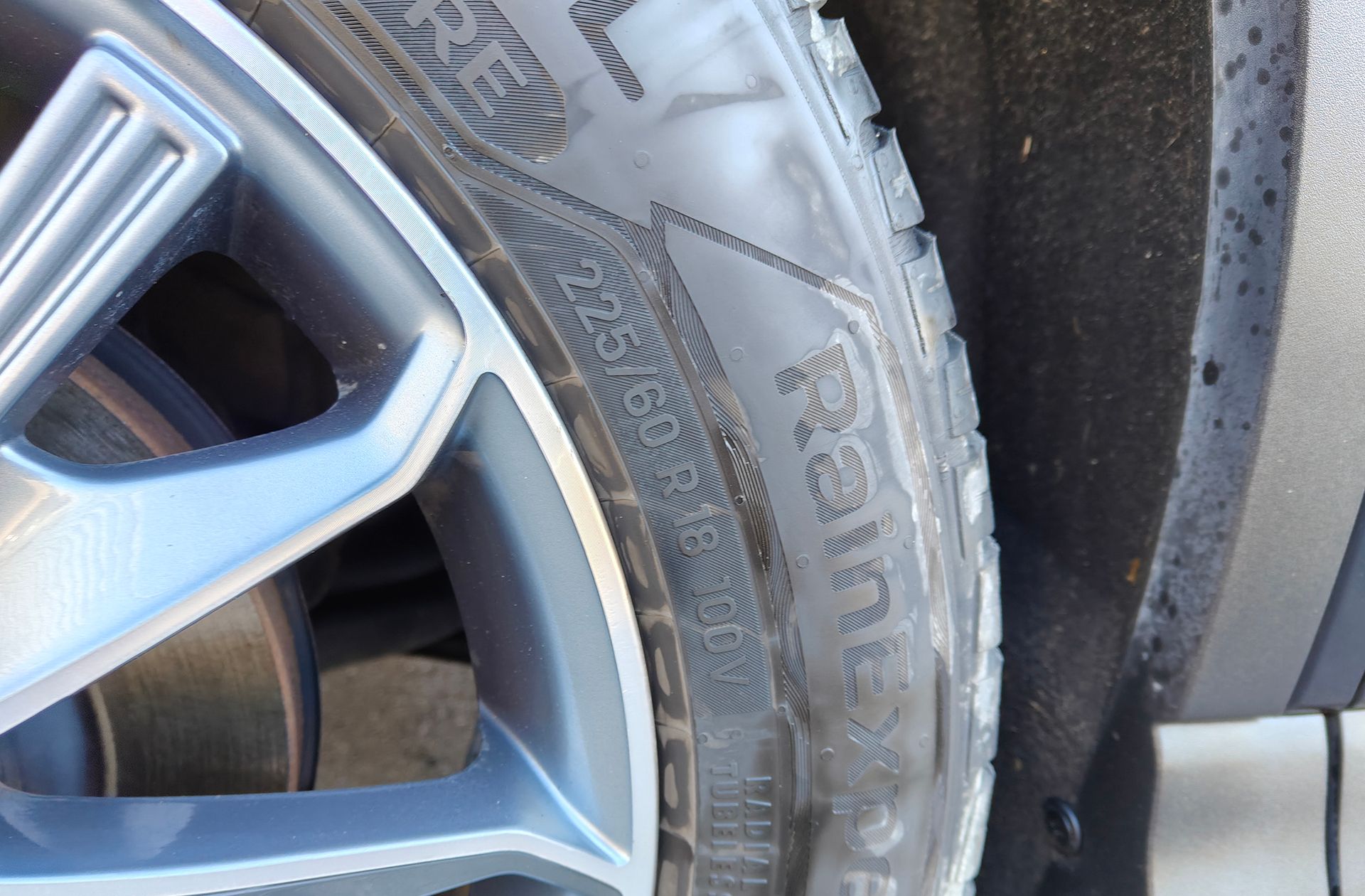 SWM G01 1.5T Luxury - foto 35