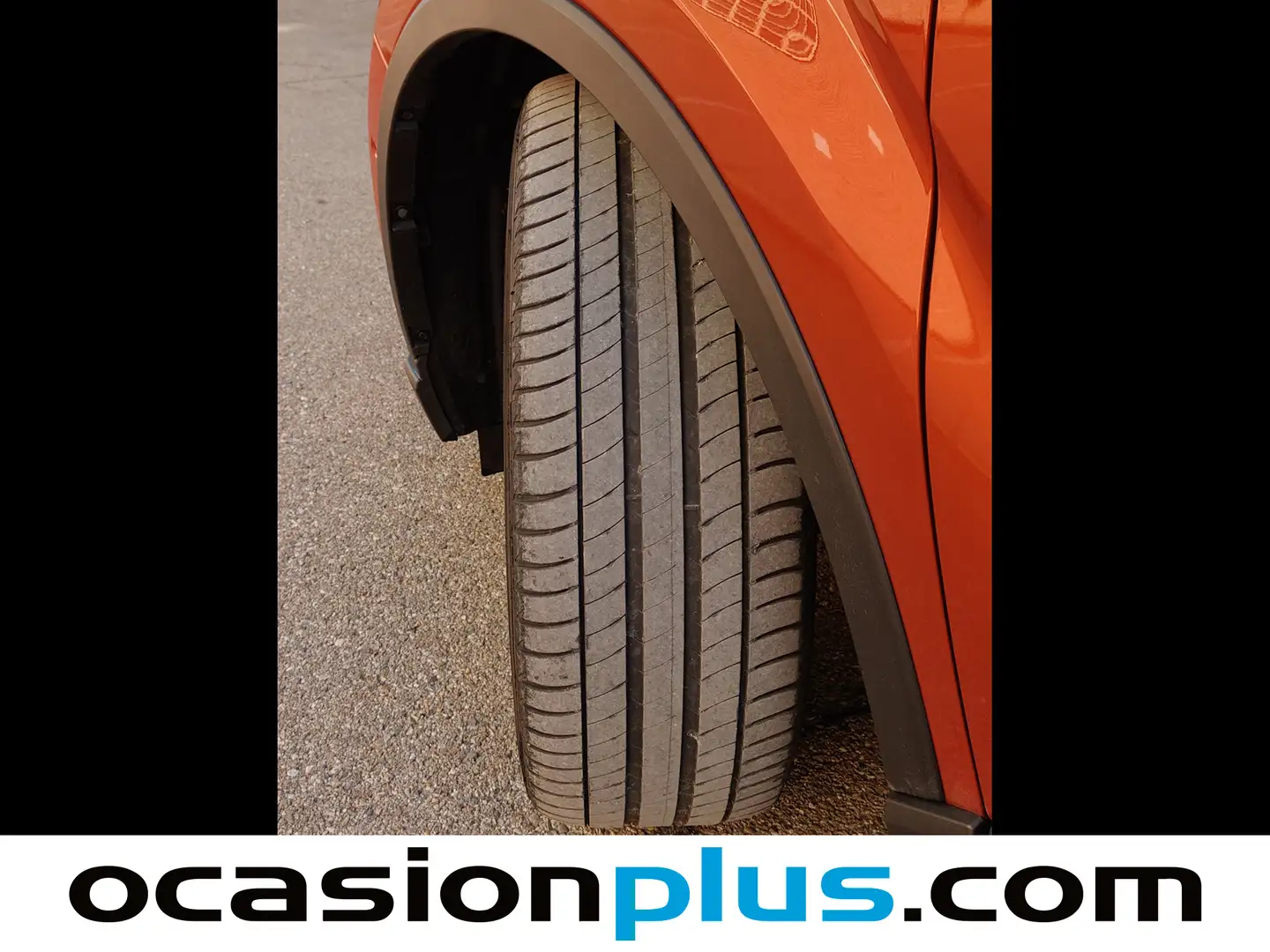 Foto Toyota C-HR Toyota C-HR 180H Kaji Edition (184 CV)