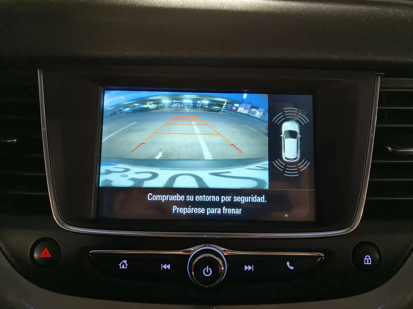 Foto Opel Grandland X Opel Grandland X 1.6 CDTi Selective (120 CV)