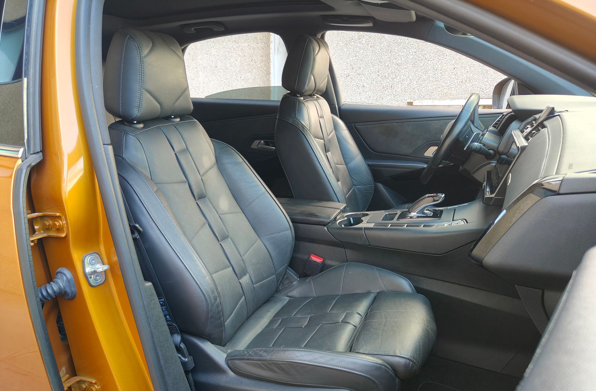 DS DS 7 Crossback E-Tense 300 Grand Chic 4WD - foto 23