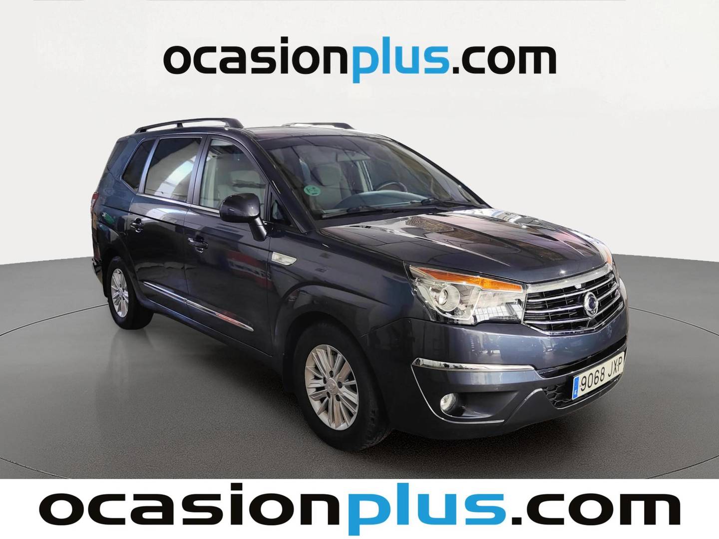 Foto delantera SsangYong Rodius SsangYong Rodius D22T Premium Auto (178 CV) 7 Plazas derecha