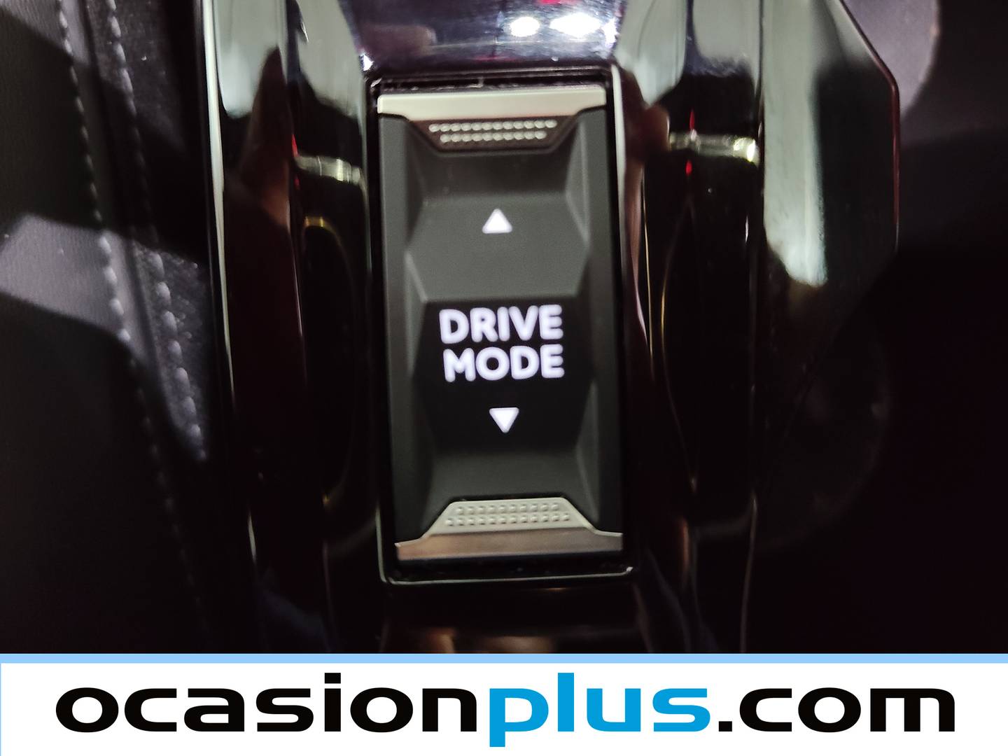 Foto Peugeot 2008 Peugeot 2008 PureTech 130 S&S GT (130 CV)