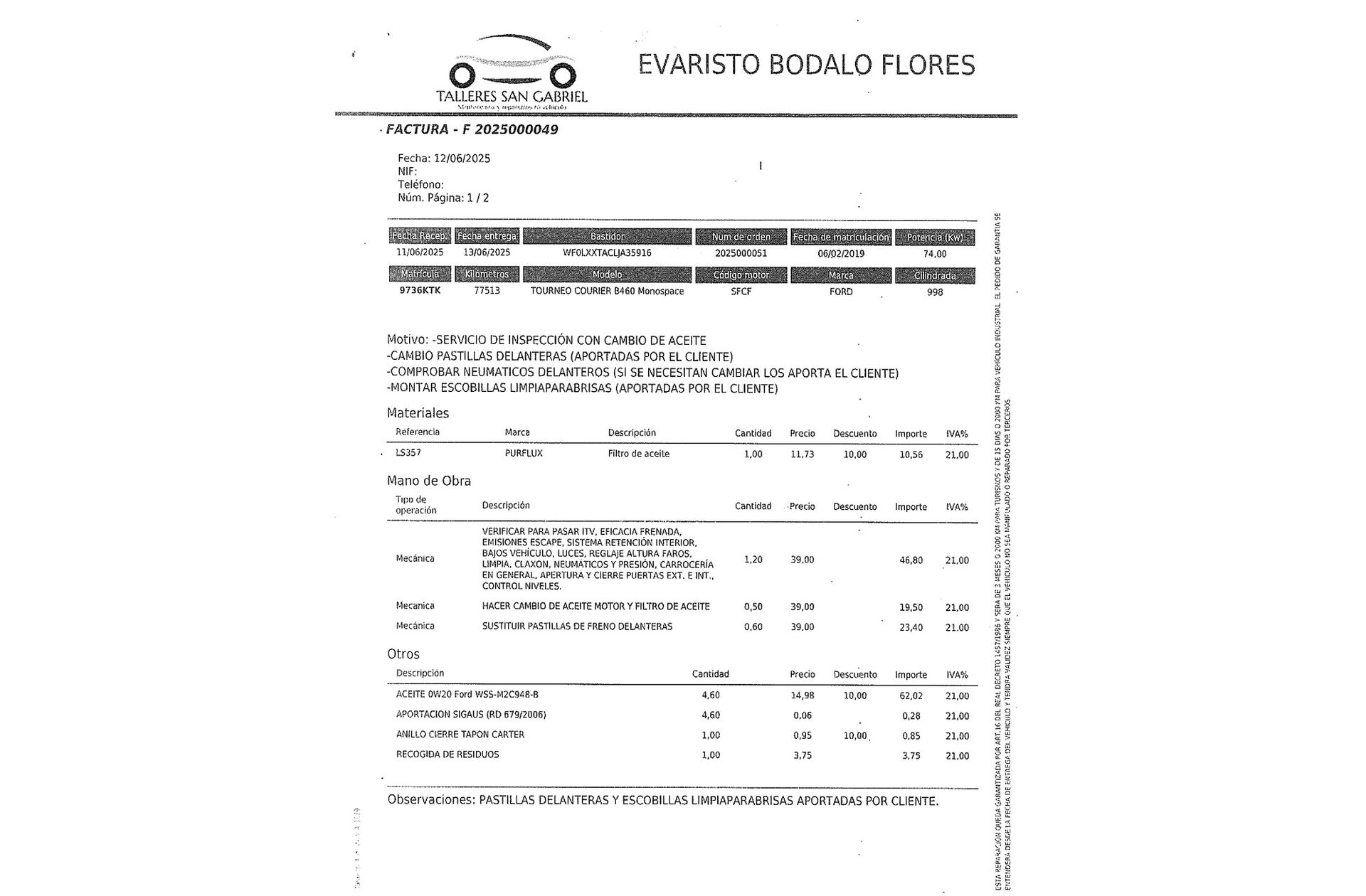 Ford Tourneo Courier 1.0 EcoBoost Titanium - foto 17