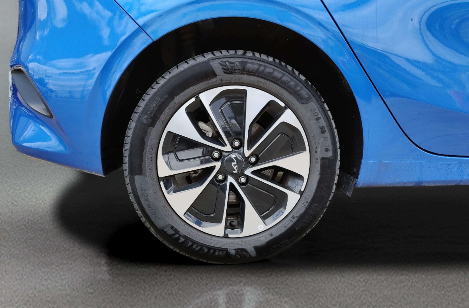 Kia Ceed 1.0 T-GDi Concept - foto 31