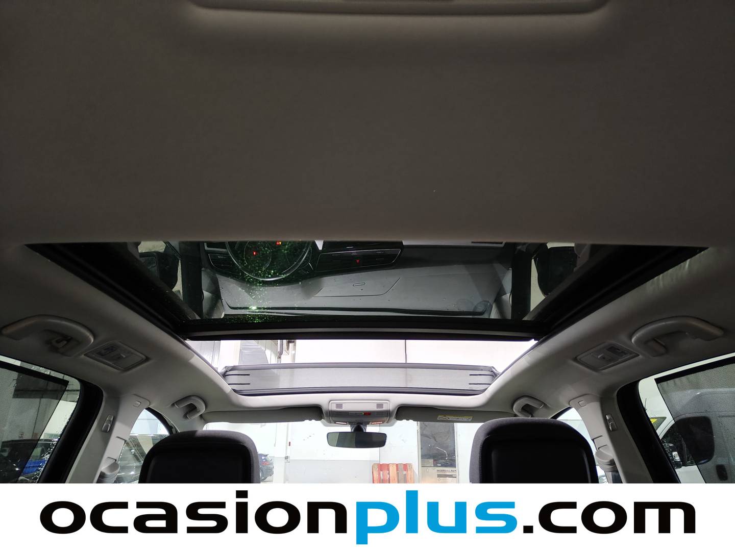 Foto Volkswagen Touran Volkswagen Touran Advance 1.5 TSI (150 CV)